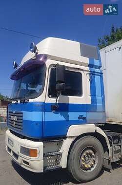 Тягач MAN 12 2000 в 