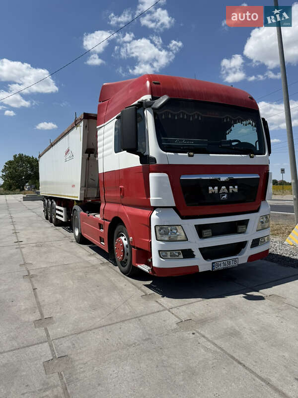 MAN 12 2011