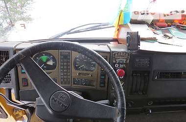 Грузовой фургон MAN 14.272 1993 в Ивано-Франковске