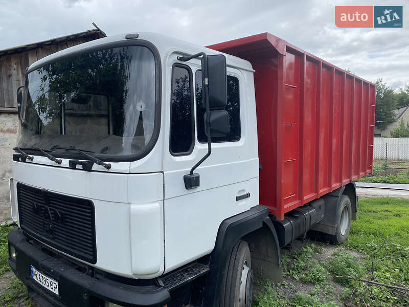 Самоскид MAN 14.272 1995 в Кропивницькому