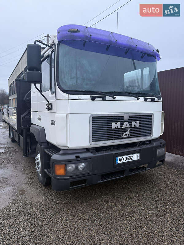 Кран-манипулятор MAN 14.280 1999 в Тячеве