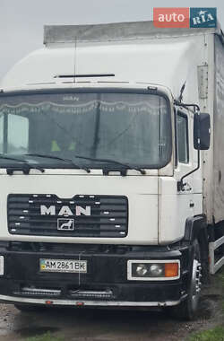 Тентований MAN 18.220 2005 в 