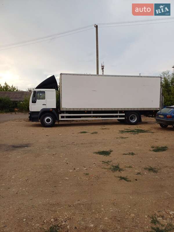 Грузовой фургон MAN 18.220 2001 в Николаеве