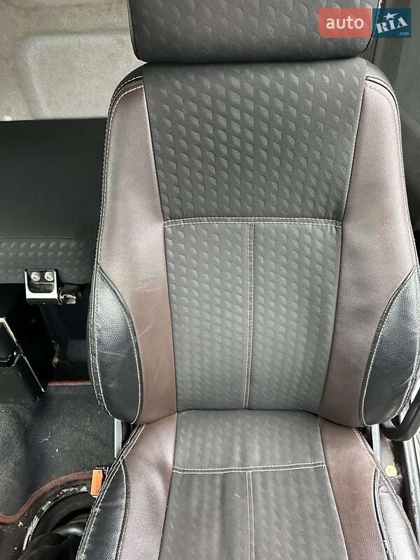 Тентований MAN 18.220 2005 в Тернополі фото 4 Тентований MAN 18.220 2005 в Тернополі