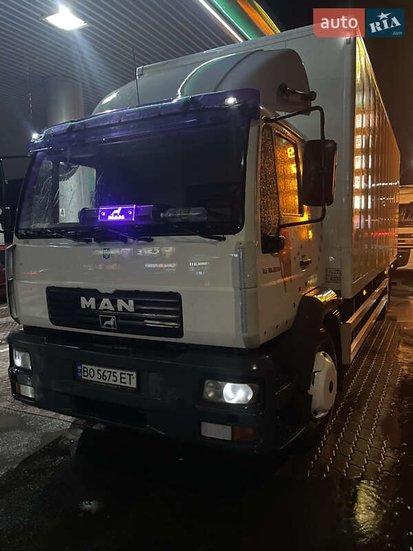 Грузовой фургон MAN 18.220 2003 в Тернополе