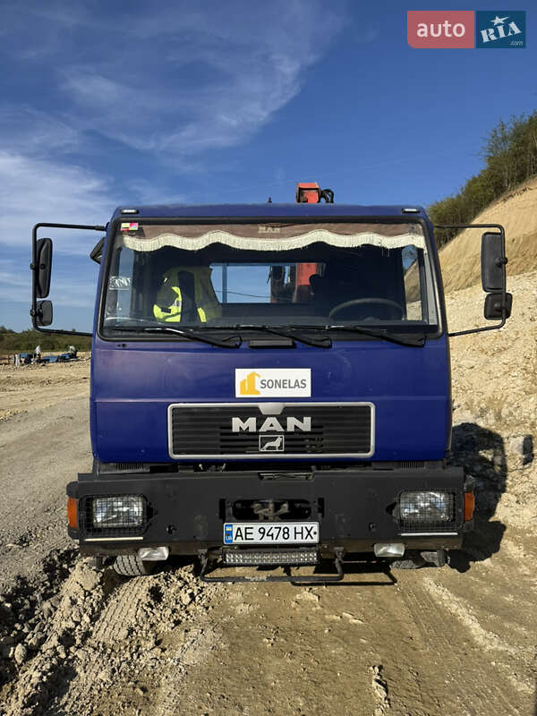 Інші вантажівки MAN 18.224 2000 в Львові