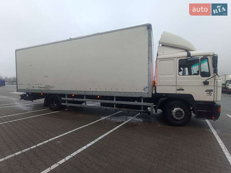 Грузовой фургон MAN 18.225 2002 в Броварах