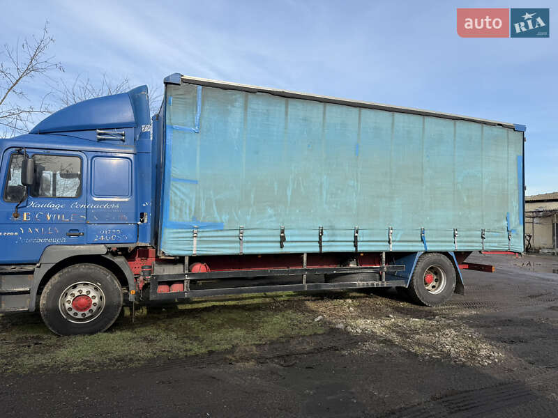 Тентований MAN 18.225 2002 в Ізмаїлі