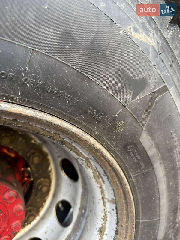 Тентований MAN 18.225 2002 в Ізмаїлі