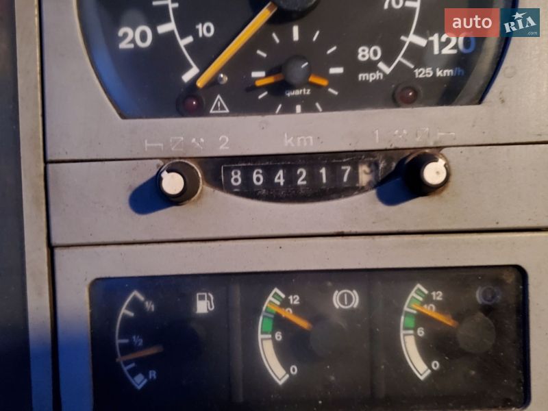 Вантажний фургон MAN 18.225 2002 в Львові