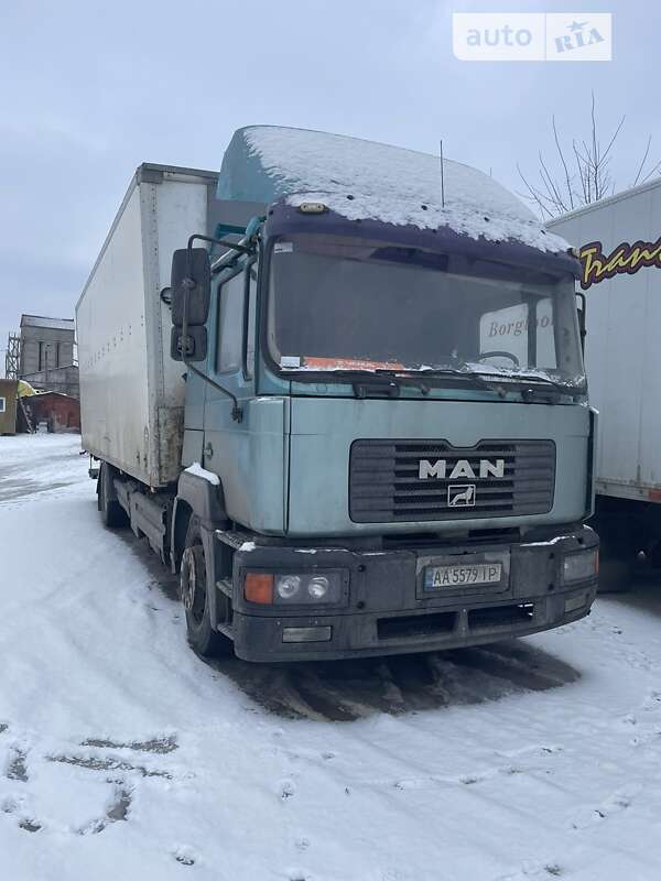 Вантажний фургон MAN 18.264 1996 в Києві