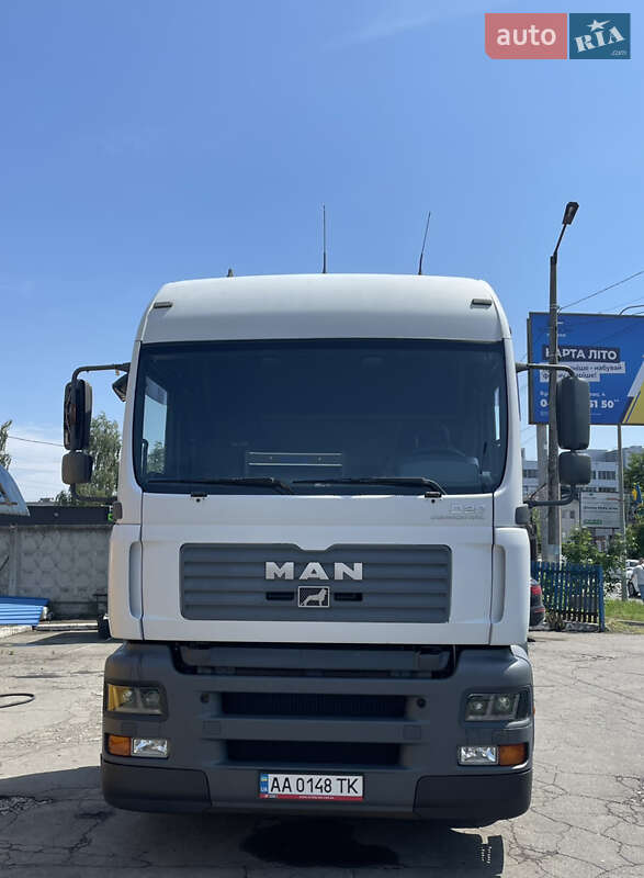 Тягач MAN 18.390 2005 в Петропавловской Борщаговке