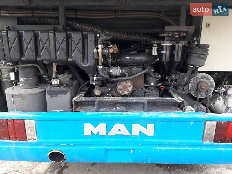 Туристический / Междугородний автобус MAN 18.400 1997 в Черновцах