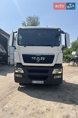 Тягач MAN 18.403 2013 в 