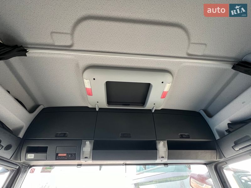 Тягач MAN 18.403 2013 в Хусте