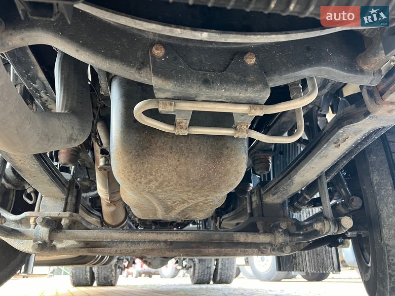 Тягач MAN 18.403 2013 в Хусте