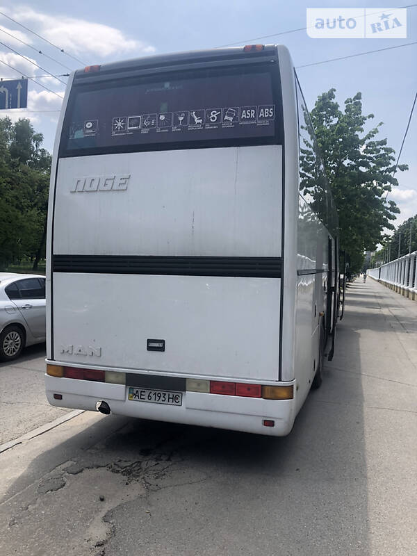 Туристический / Междугородний автобус MAN 18.420 1995 в Днепре