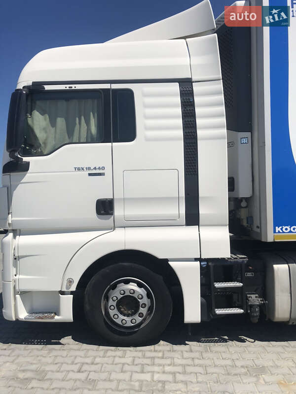 Тягач MAN 18.440 2015 в Львове