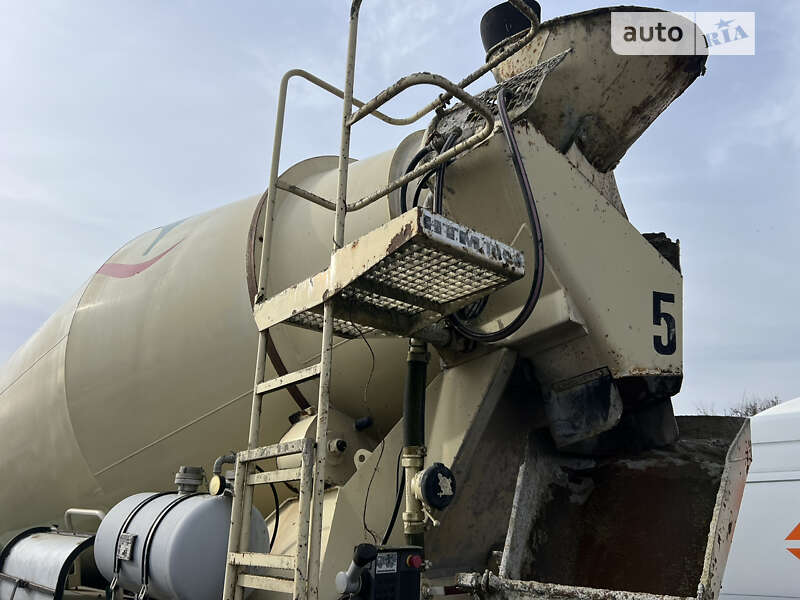 Тягач MAN 18.440 2009 в Черновцах