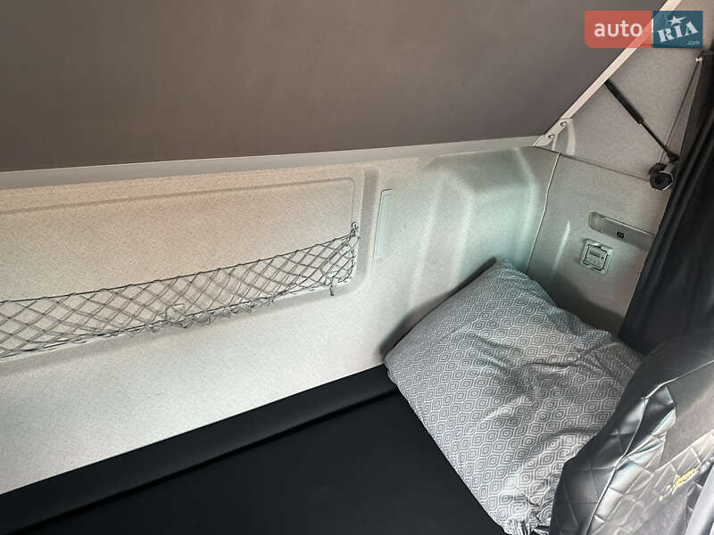 Тягач MAN 18.440 2010 в Тячеві