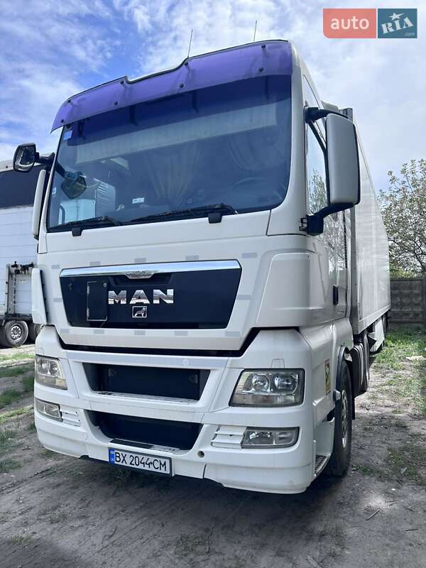 Тягач MAN 18.440 2008 в 