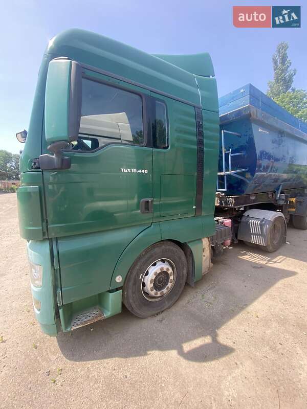 Тягач MAN 18.440 2011 в Полтаве