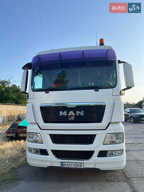 Тягач MAN 18.440 2009 в 