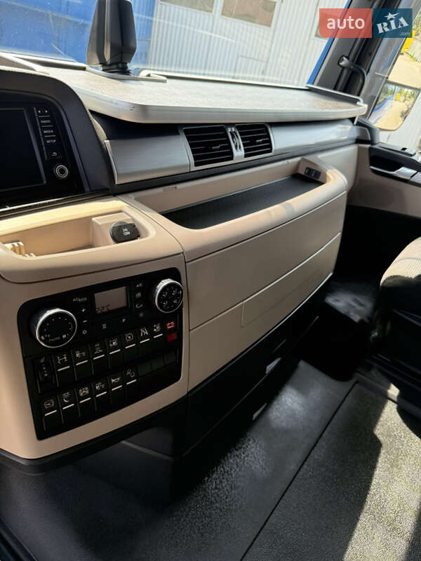 Тягач MAN 18.440 2018 в Черновцах