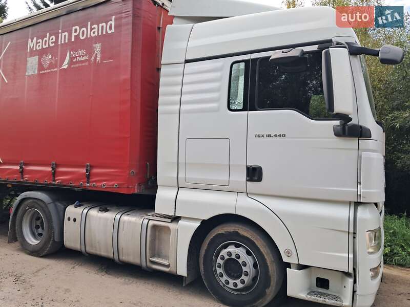 Тягач MAN 18.440 2010 в Львове