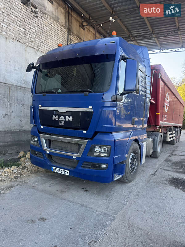 Самосвал MAN 18.440 2011 в 
