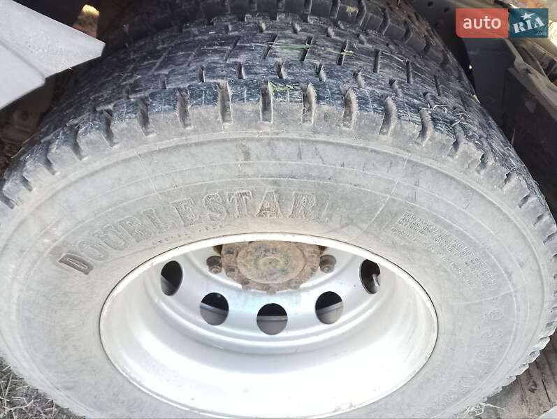 Тягач MAN 18.440 2009 в Джурине фото 4 Тягач MAN 18.440 2009 в Джурине