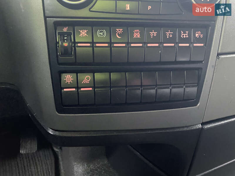 Тягач MAN 18.440 2012 в Виннице