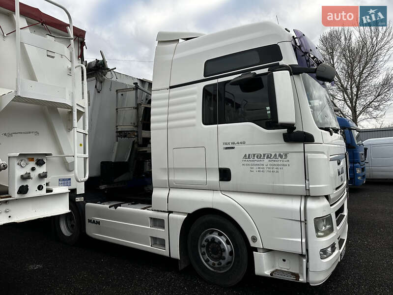 Тягач MAN 18.440 2011 в Умані