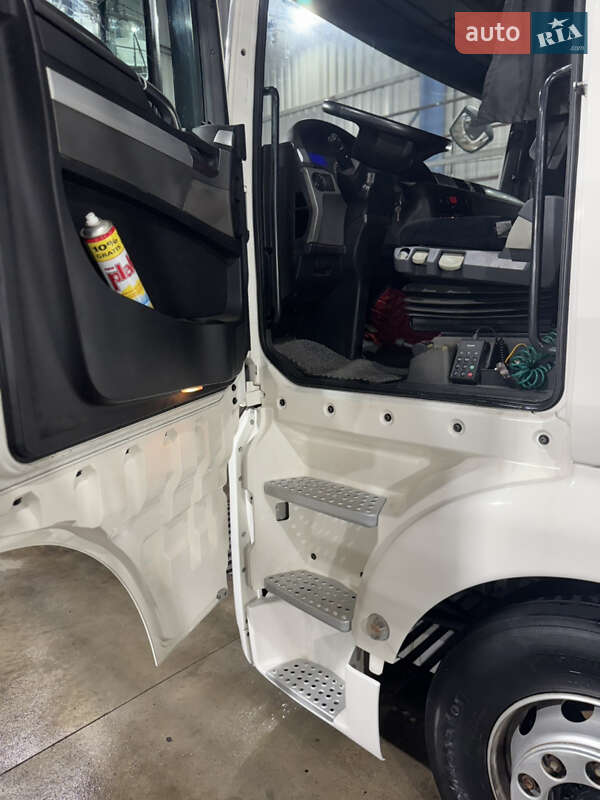 Зерновоз MAN 18.440 2011 в Измаиле