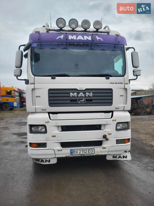 Тягач MAN 18.440 2006 в Тернополе фото Тягач MAN 18.440 2006 в Тернополе