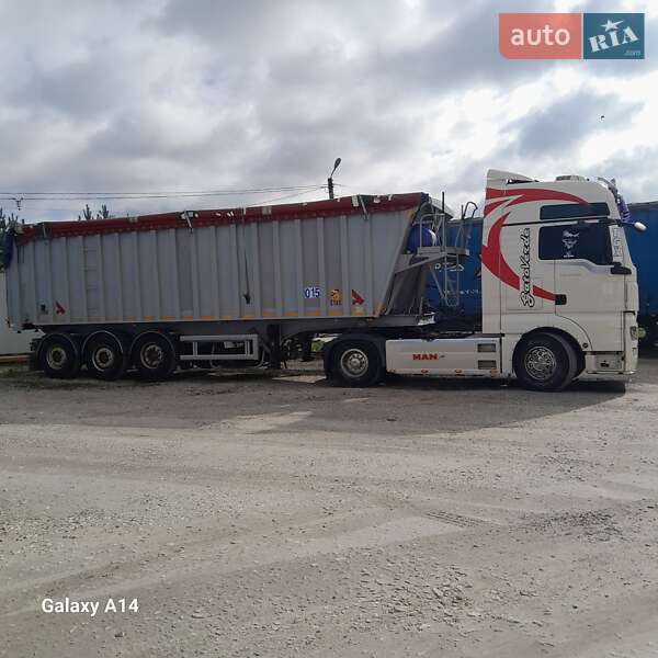 Тягач MAN 18.440 2009 в Теофиполе