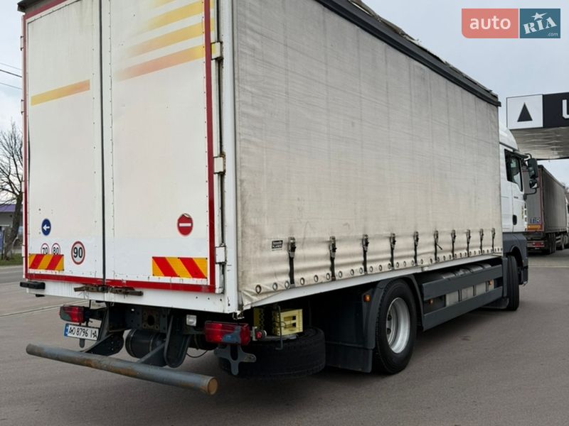 Тентований MAN 18.440 2006 в Тячеві