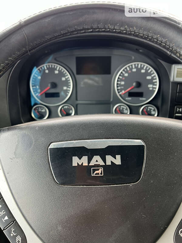 Тягач MAN 18.480 2011 в Одессе