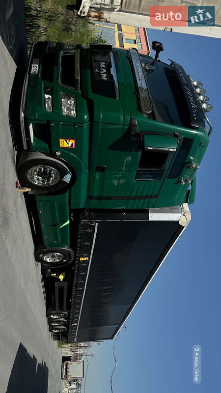 Тягач MAN 18.480 2011 в Черновцах