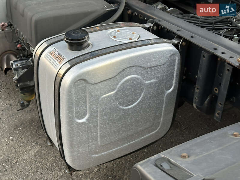 Тягач MAN 18.480 2012 в Умани