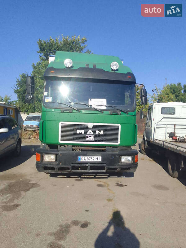 Грузовой фургон MAN 19.372 1990 в Житомире
