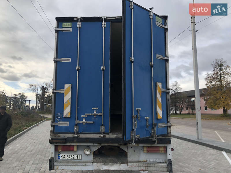 Рефрижератор MAN 19.372 1990 в Сарнах