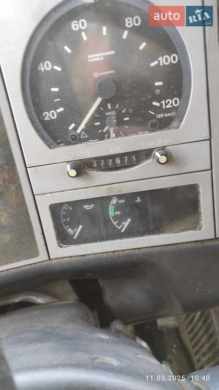 Тягач MAN 19.403 1997 в Львове