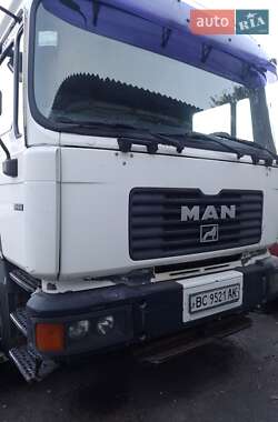 Тягач MAN 19.414 2000 в Киеве