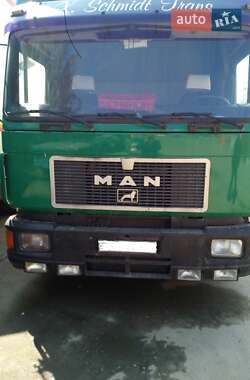 Тягач MAN 19.422 1994 в 