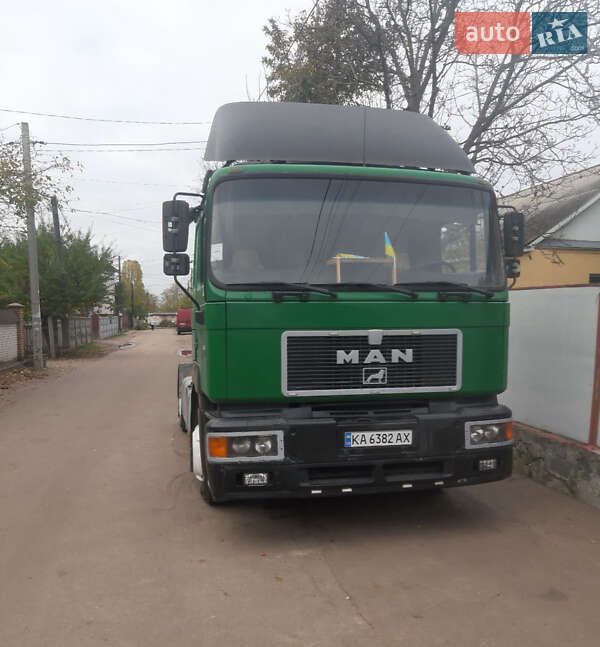 Тягач MAN 19.463 2000 в Вознесенске