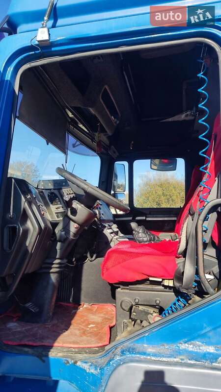 Тентований MAN 23.414 2000 в Стрию