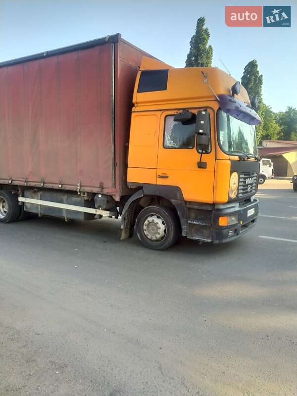 Грузовой фургон MAN 23.414 2001 в Бердичеве