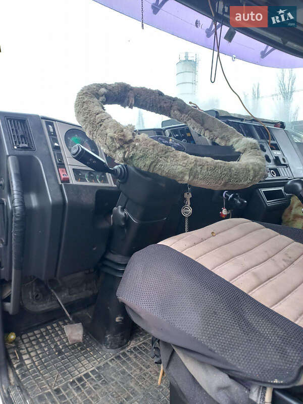 Цистерна MAN 23.414 2000 в Киеве