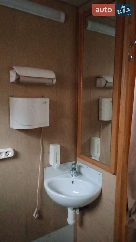 Вахтовый автомобиль / Кунг MAN 24.232 1992 в Горенке фото 32 Вахтовый автомобиль / Кунг MAN 24.232 1992 в Горенке